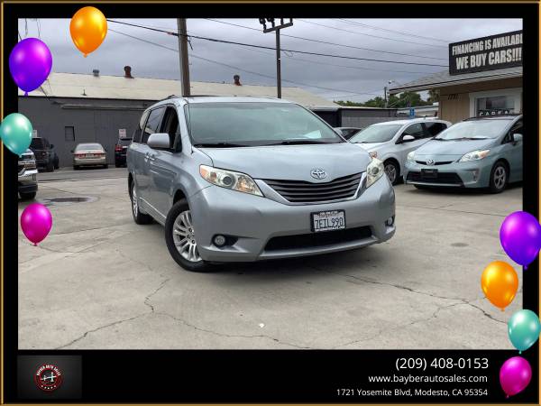 1 2014 Toyota Sienna - Financing Available! 1