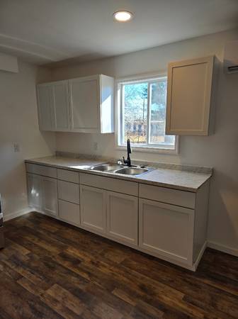 $1100.00 / 3br - 1100ft2 - Acogedora unidad de 3 habitaciones y 1 baño en 113 Lashmet Apartments en Sikeston63654671941889122