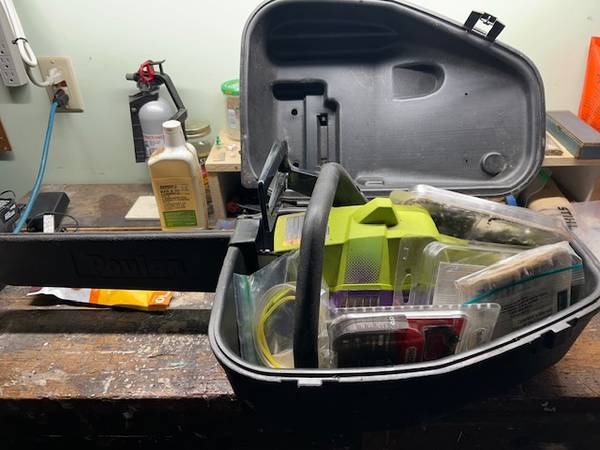 CHAINSAW 18-inch 1