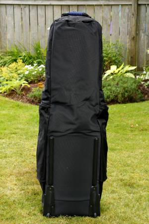 GTB GOLF TRAVEL BAG W/WHEELS - YOUR CHOICE BLACK/ BLUE OR BLACK/GREEN - $90 (BELLEVUE)63438320977921124