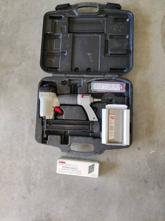 Porter Cable pneumatic finish nailer 1