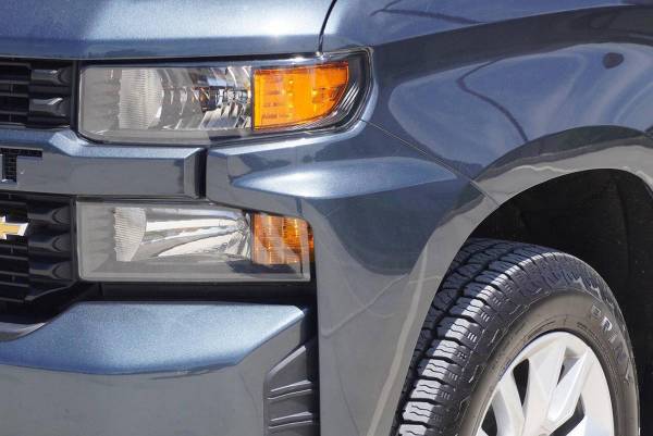 2020 Chevrolet Silverado 1500 - Photo 2