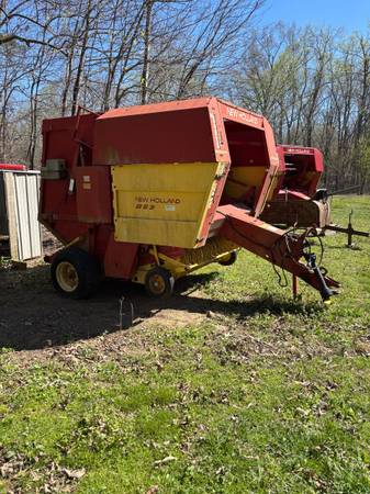 853 new holland round balers 1