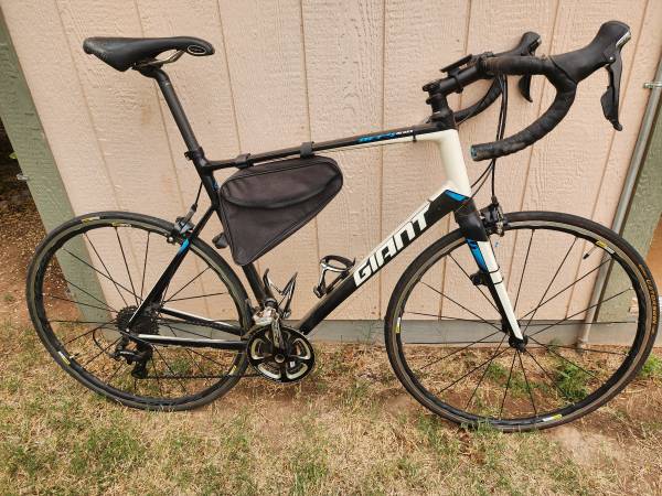 Road bike - Giant Defy Aluxx with XL frame - bicycles - by owner