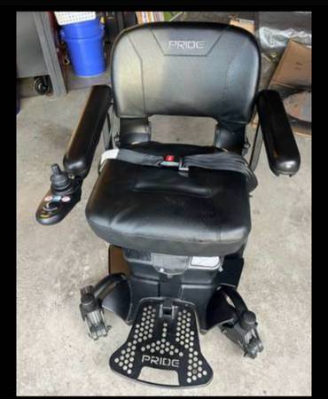 Pride mobility scooter 1