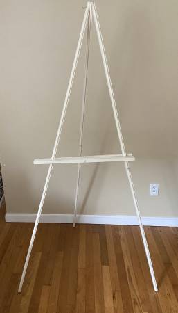 Easel 1