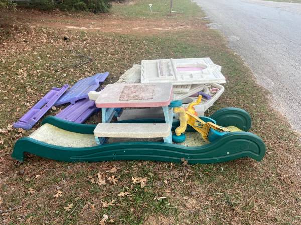 Kids outdoor items 1