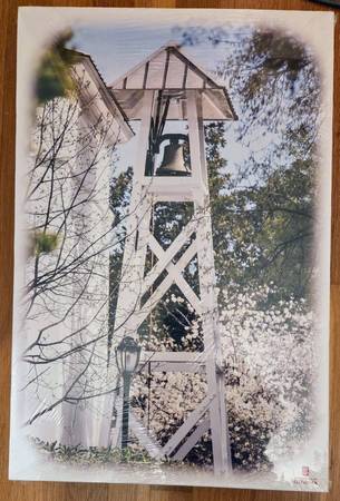 UGA Spring Chapel Bell Canvas Wall Art – New 16x24 1