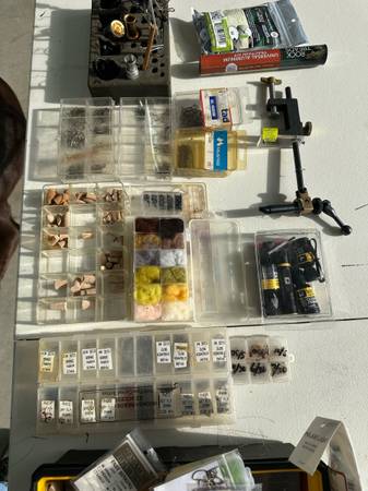 Fly tying Assortment 1