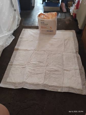 2 Ultra Underpads packages 1