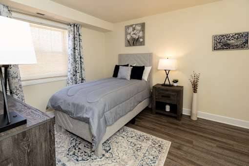 $1,573 / 2br - 1215ft2 - Situated in Owings Mills!, On-Site Management, 2 Bed (1 Millpaint Ln, Owings Mills, MD)63694780179713123