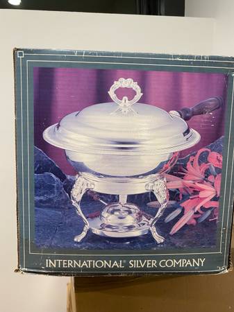 International Silver Company chafing/warming dish 1