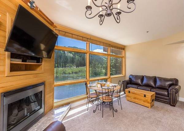 Keystone Village Furnished 1x1.25 w/ Unbeatable Views 1