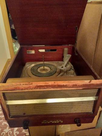 Vintage Zenith Cobra Matic Phonograph Record Player 1