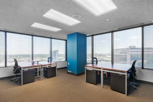 Easy office setup for startups that need flexibility 1