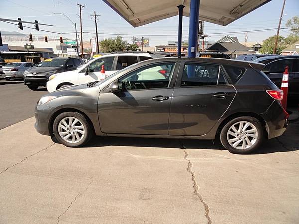 2012 MAZDA 3 i TOURING HATCHBACK 1