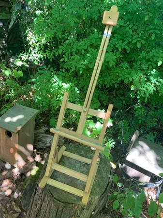 Small Medium Folding Portable Painters Studio Plein Air Easel 1