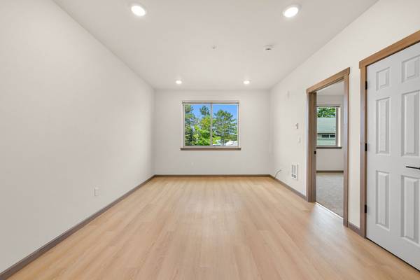 $1,799 / 2br - 964ft2 - $1799 - FALL SPECIAL - Brand NEW 2 bedroom/2 bath Unit - Second Floor (Bellingham)63920958856962122