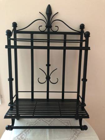 Kitchen Shelf Bakers Rack 1