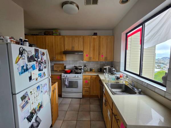 $1,100 1br - 160ft2 - Room w/ Shared Bathroom (glen park)63850428053635124