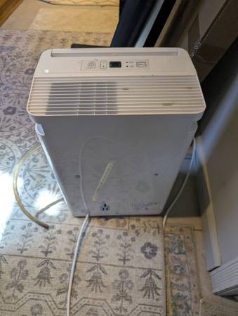 Hisense dehumidifier 1