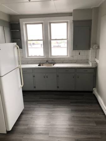 $3,300 / 3br - 3 Bedroom (plus bonus office room) Apartment for Rent (Salem, MA)63863136789123122