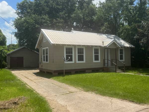 Cozy Single Unit in Baton Rouge | $1075/mo | Available 5/31/2026 1
