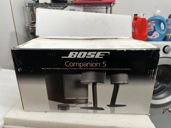 Bose Companion 5 Series Multimedia Speaker System Complete Set
