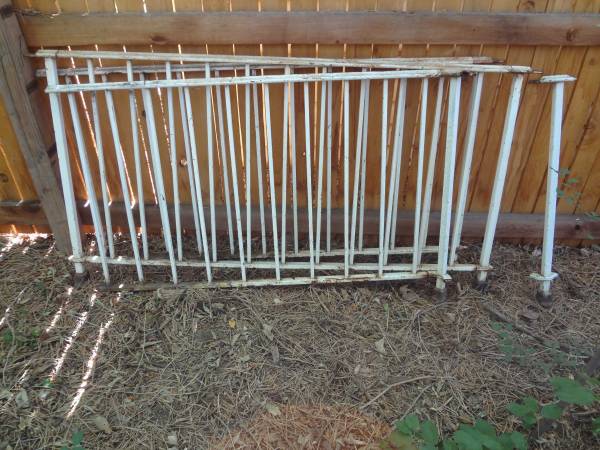 Cast iron railing 1