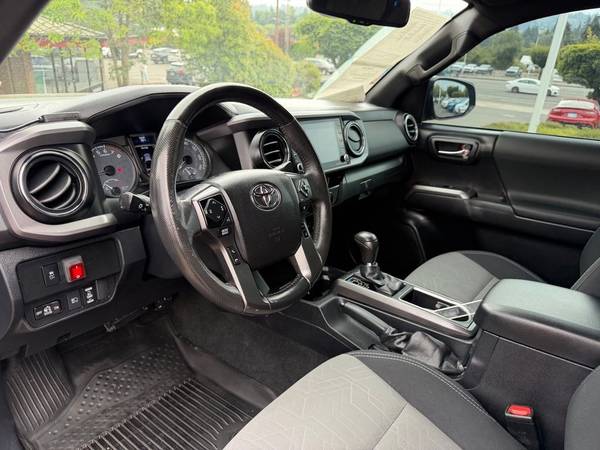 2021 Toyota Tacoma TRD Off-Road - Photo 15