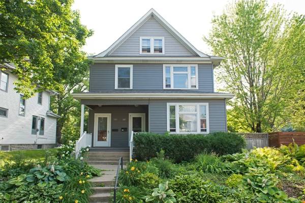 $2395.00 / 4br - 2300ft2 - Charming Upper Unit Duplex- near Cherokee Park and Downtown63666930923651120