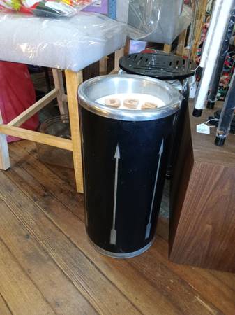 cylindrical floor cigarette ashtray 1