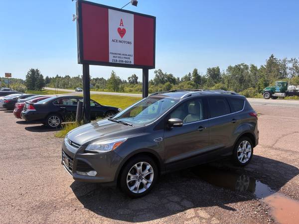 2016 Ford Escape Titanium 4WD 1