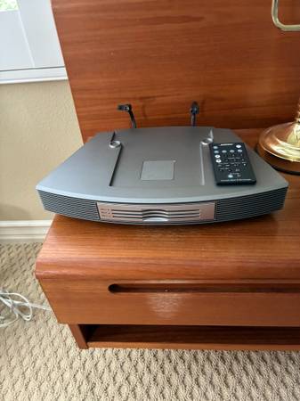 Bose® Wave® Music System w/Multi-CD Changer - Titanium Silver 1