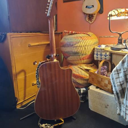 Fender redondo player guitar 1