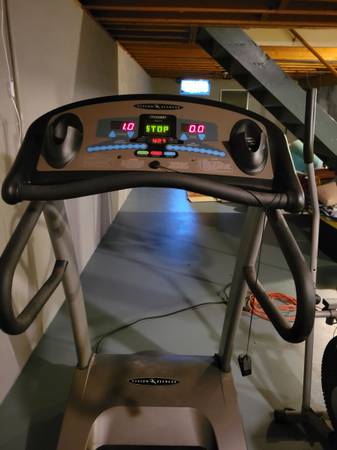 ELECTRONIC TREADMILL 1