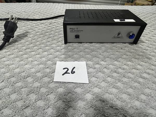 BEHRINGER PSU-T TUBE MICROPHONE POWER SUPPLY    reference 26 1