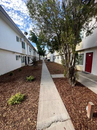 $1.200 / 1 dormitorio - 650 pies cuadrados - ¡Una oferta como esta no durará mucho, actúa rápido! (Sacramento)63228547597315123