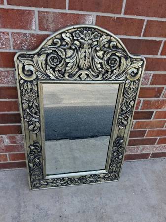 Decorative Rustic Boho Classical Mirror Ornatgly Carved Design/ Silver 1