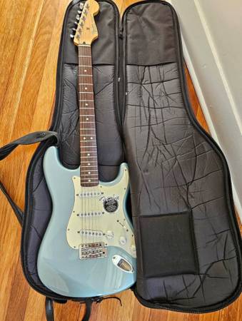 Stratocaster Electric Guitar 1
