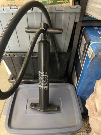 SP70 Hand Pump Max 26 PSI Double Action w Gauge, Stand Up Paddle Boar 1