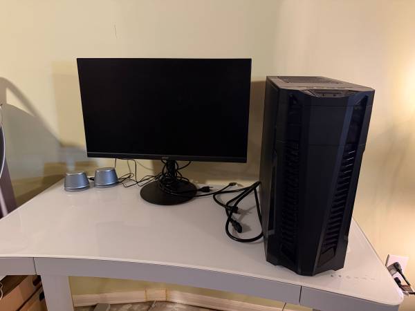 Custom gaming computer 1