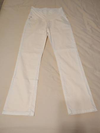 Maternity clothes: 2 long pants, size S/M 1