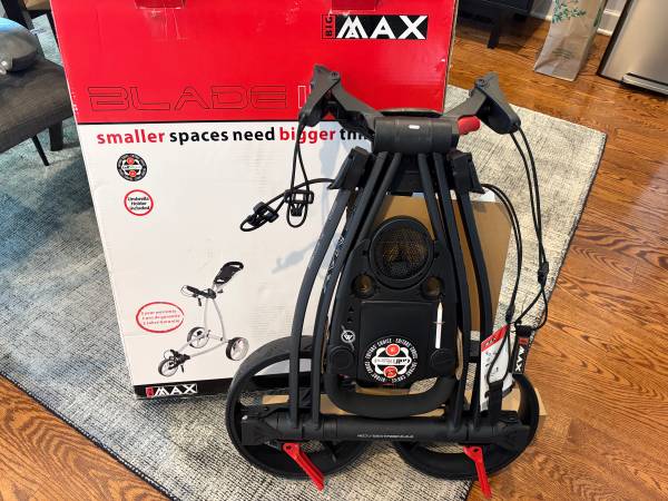 Big Max IP Blade Push Cart 1