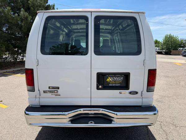 2011 Ford Econoline E150 - Photo 7