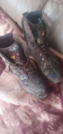 Hunting camo boots 1
