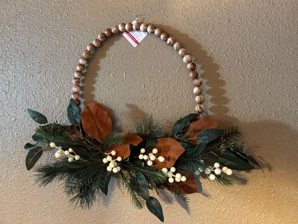 Rustic Beaded Hoop Wreath – Brand New 1