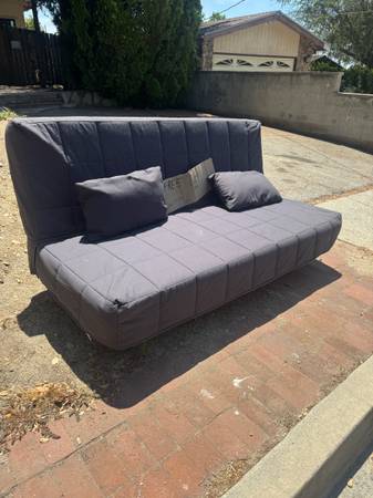 Ikea futon 1