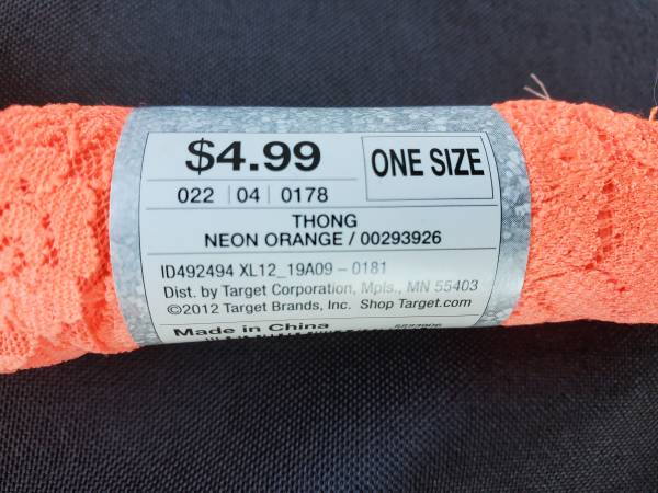 6 pairs of Women’s  Lace Thongs One Size fits All New with Tags - $6 (Tacoma)63471421171587121