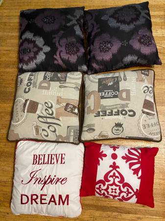 Six pillows 1